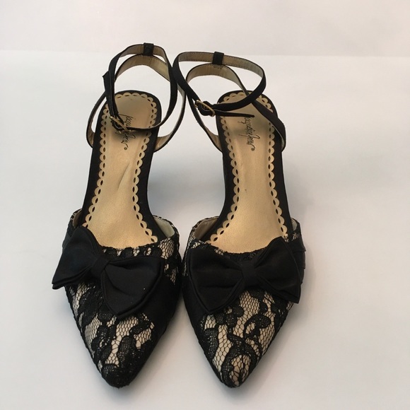 Jacqueline Ferrar Heels - Picture 2 of 5